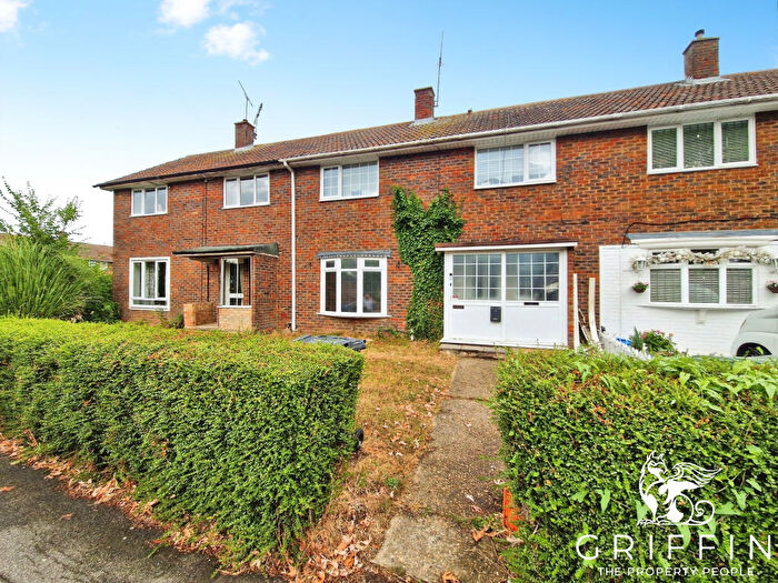 3 Bedroom Terraced House For Sale In Great Spenders, Basildon, SS14