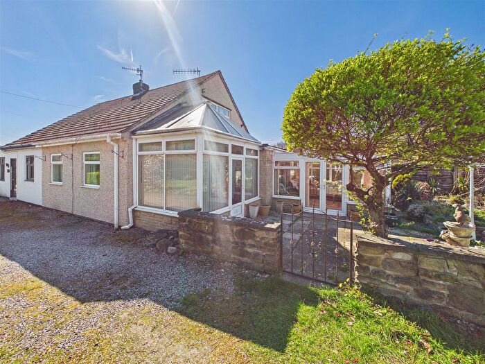 2 Bedroom Semi Detached Bungalow For Sale In Cheetham Avenue, Unstone, Dronfield, S18