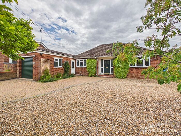 4 Bedroom Detached Bungalow For Sale In Windsor Road, Aylesbury, HP21