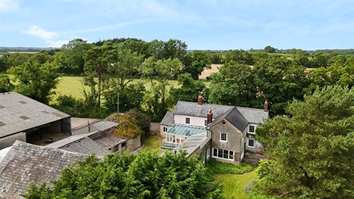 5 Bedroom Farm House For Sale In Cotleigh, EX14