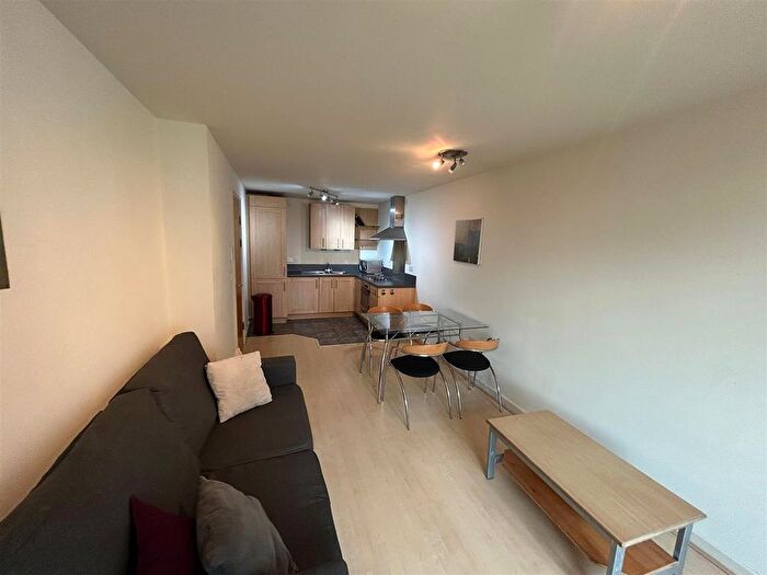 1 Bedroom Flat To Rent In Aspect, Elmwood Lane, LS2