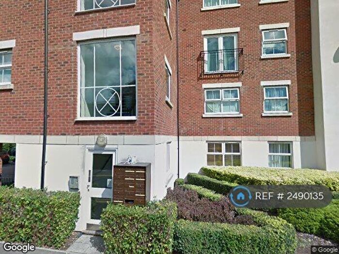 1 Bedroom Flat To Rent In Tobermory Close, Slough, SL3