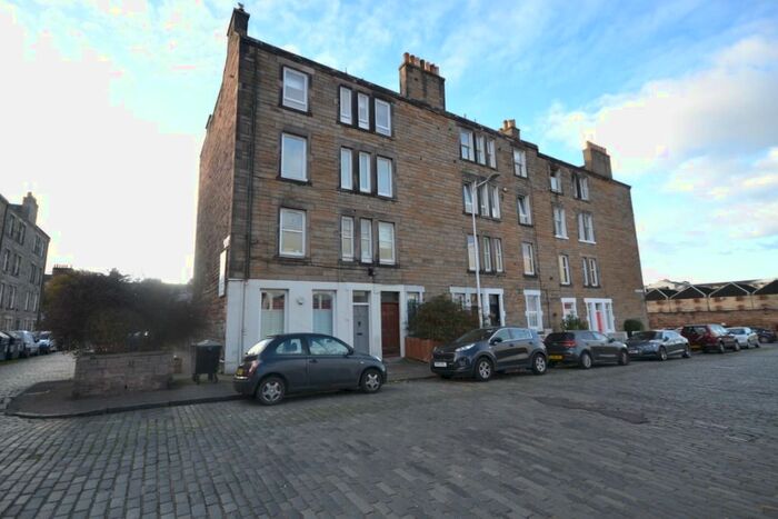 1 Bedroom Flat To Rent In Wheatfield Street, Gorgie, Edinburgh, EH11