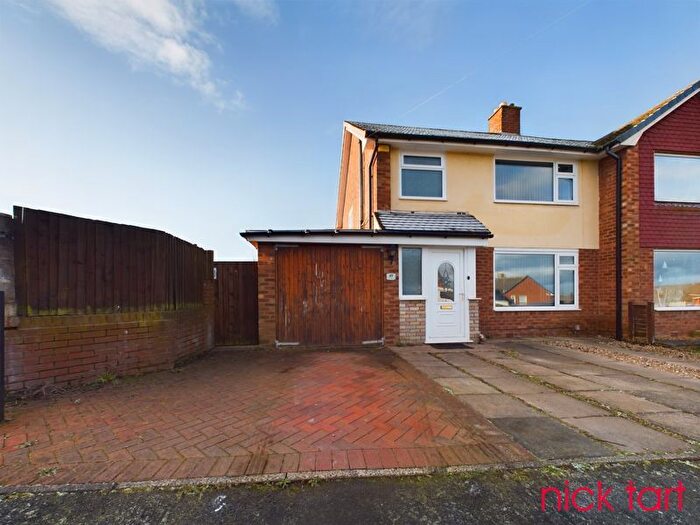 3 Bedroom Semi-Detached House To Rent In Far Vallens, Hadley, Telford, TF1