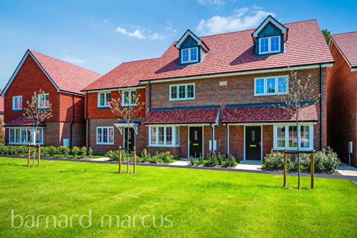4 Bedroom Terraced House For Sale In Burstow Grove, Horley, RH6