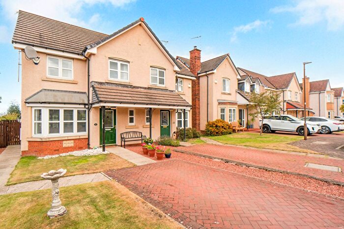 3 Bedroom Semi-Detached House For Sale In Kellie Place, Dunbar, EH42