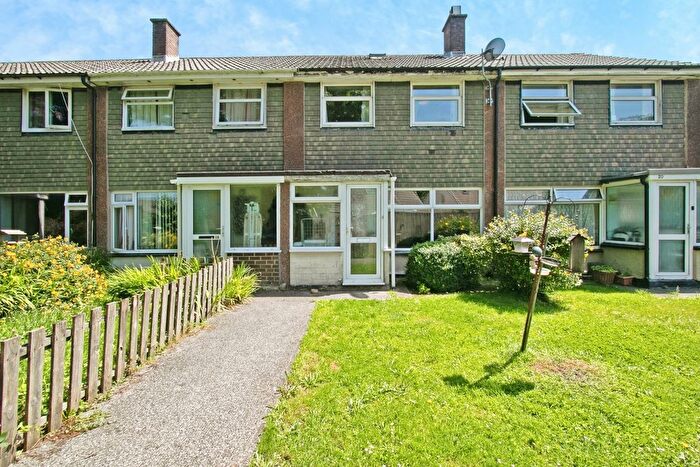 3 Bedroom Terraced House For Sale In Rosevean Close, Camborne, Cornwall, TR14