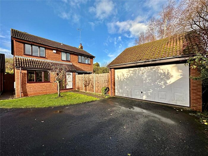 4 Bedroom Detached House To Rent In Riverside, Studley, Warwickshire, B80