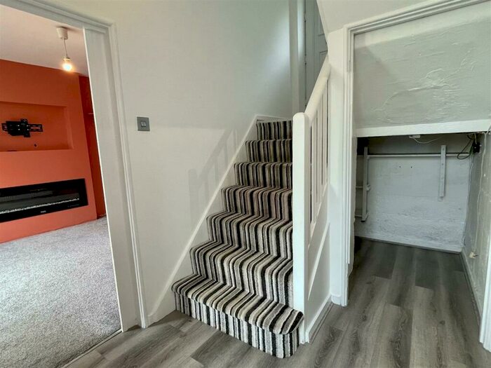 3 Bedroom Terraced House For Sale In Rockwood Road, Chepstow, NP16