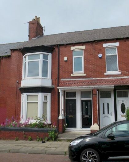 3 Bedroom Apartment To Rent In Birchington Avenue South Shields, NE33