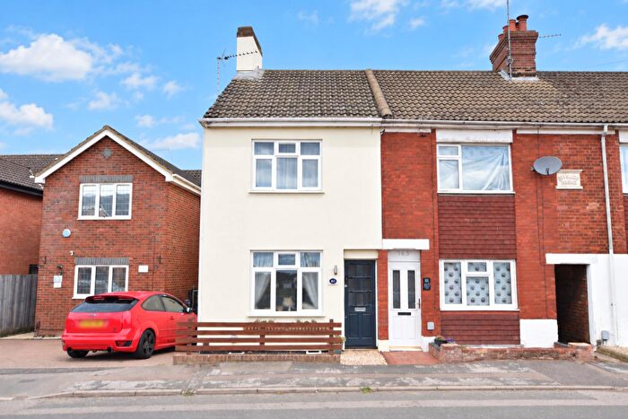3 Bedroom End Of Terrace House For Sale In Vandyke Road, Leighton Buzzard, LU7