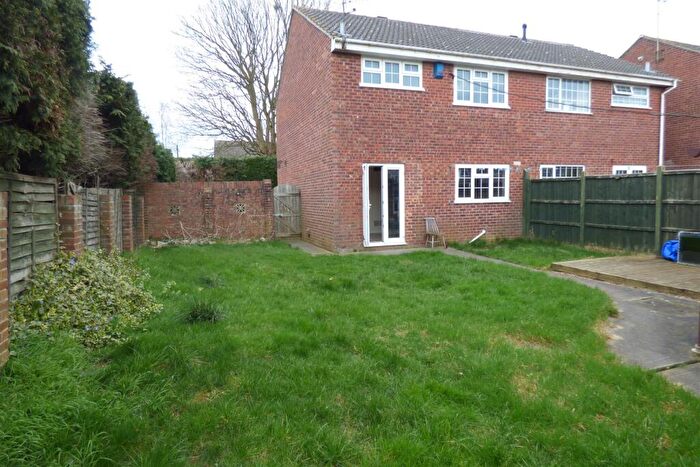 3 Bedroom Semi-Detached House To Rent In Brockworth, Yate, Bristol, BS37