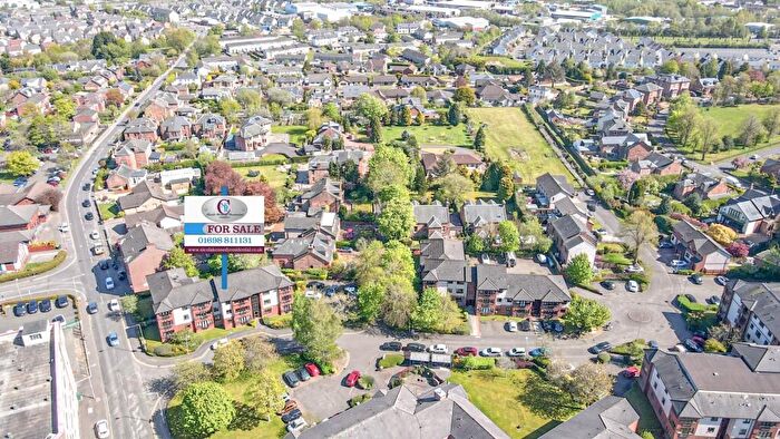 2 Bedroom Flat For Sale In Springfield Crescent, Uddingston, G71