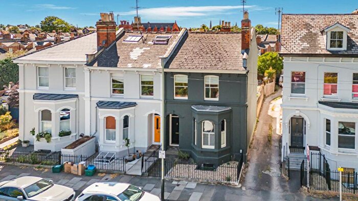 5 Bedroom End Of Terrace House For Sale In All Saints Road, Cheltenham, Gloucestershire, GL52