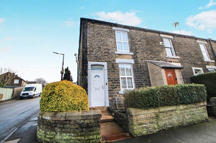2 Bedroom End Of Terrace House For Sale In Gladstone Street, Glossop, Derbyshire, SK13