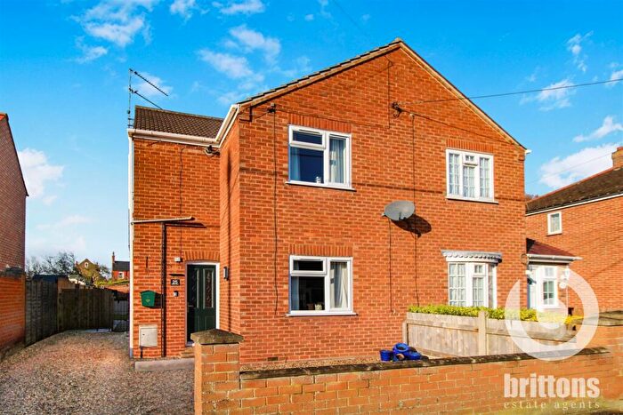 2 Bedroom Semi-Detached House For Sale In Meadow Road, Heacham, King's Lynn, PE31