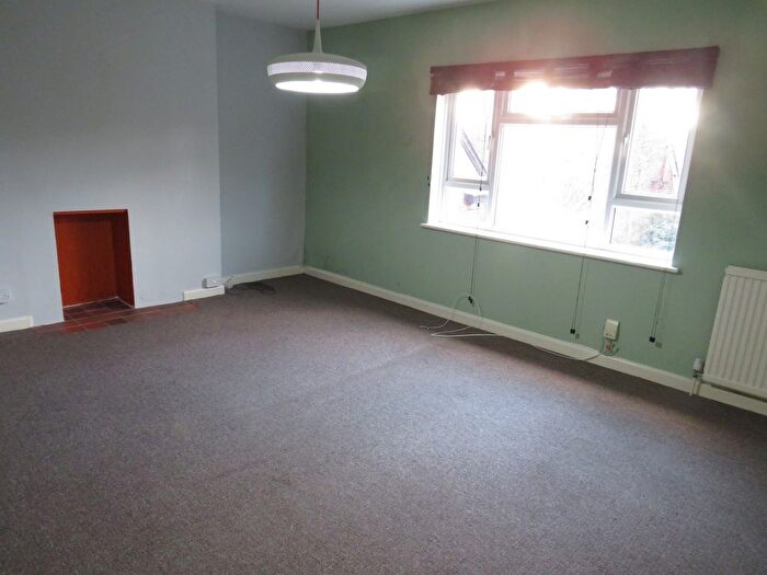 1 Bedroom Flat To Rent In Hill Court, Stanhope Road, Highgate, N6