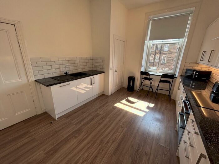 1 Bedroom Flat To Rent In Ogilvie Terrace, Shandon, Edinburgh, EH11