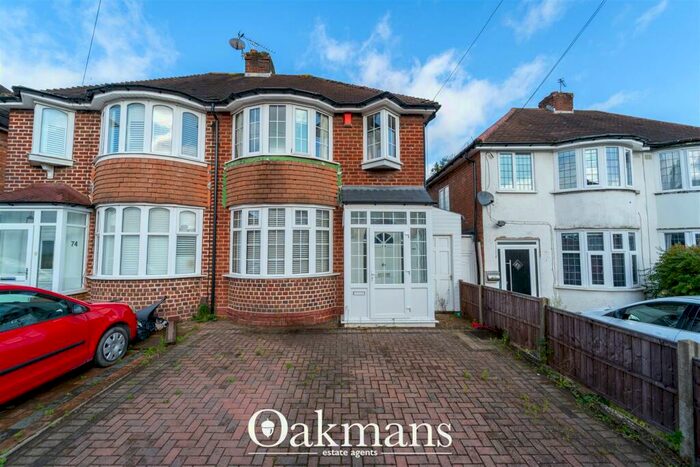 3 Bedroom Semi-Detached House To Rent In Durley Dean Road, B29