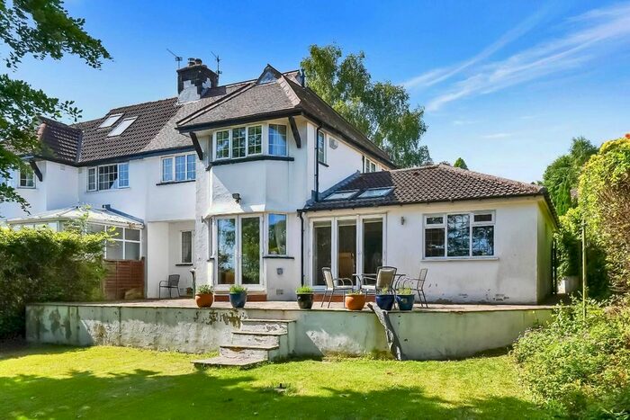 3 Bedroom Semi-Detached House For Sale In Moorway, Guiseley, Leeds, LS20