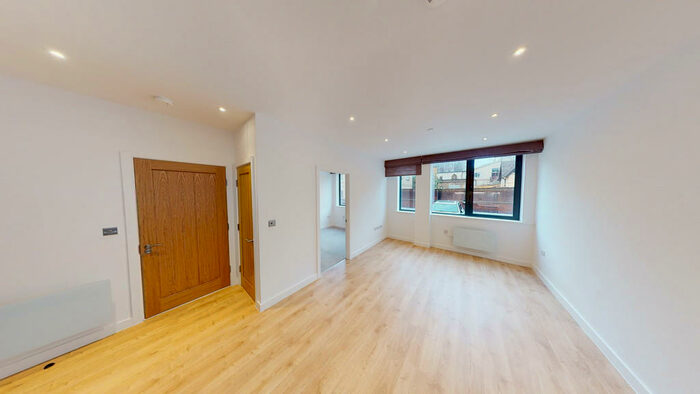 1 Bedroom Apartment To Rent In Station Road, Redhill, RH1