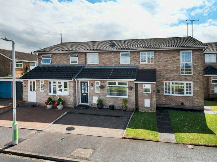 Houses for sale & to rent in LU6 3LY, Beech Road, Dunstablewatling