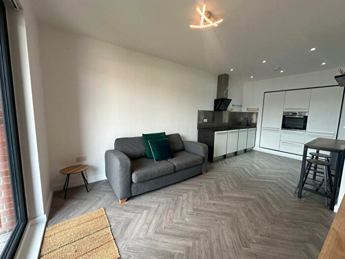 1 Bedroom Apartment To Rent In Dun Fields, Sheffield, South Yorkshire, S3