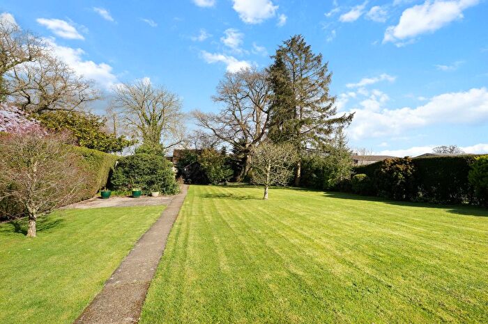2 Bedroom Semi-detached House For Sale In Headcorn Road, Biddenden, TN27