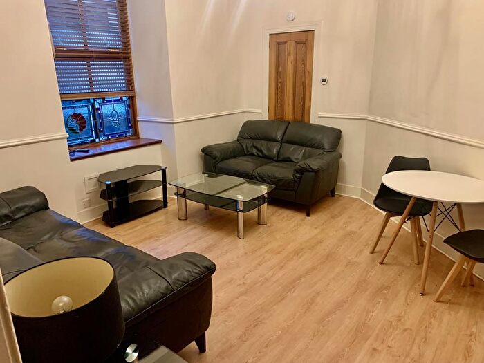 2 Bedroom Flat To Rent In Rosemount Viaduct, Flat A, Aberdeen, AB25