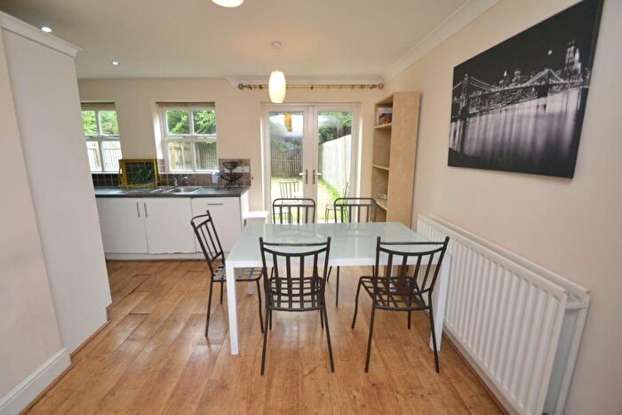 4 Bedroom Terraced House To Rent In Denison Road, Manchester, M14