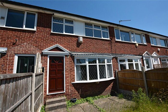 3 Bedroom Town House To Rent In Silver Royd Drive, Wortley, Leeds, West Yorkshire, LS12