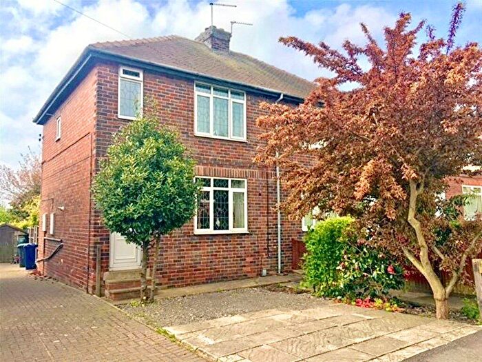 2 Bedroom Semi-Detached House For Sale In Cooper Road, Kexborough, Barnsley, South Yorkshire, S75