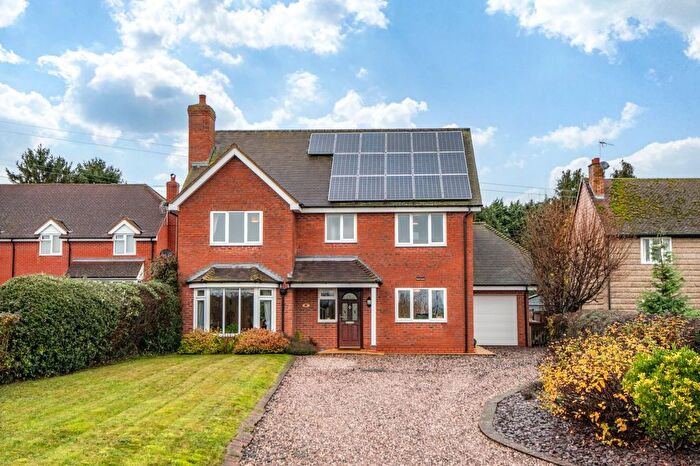 4 Bedroom Detached House To Rent In Oldfield Lane, Ombersley, Droitwich, Worcestershire, WR9