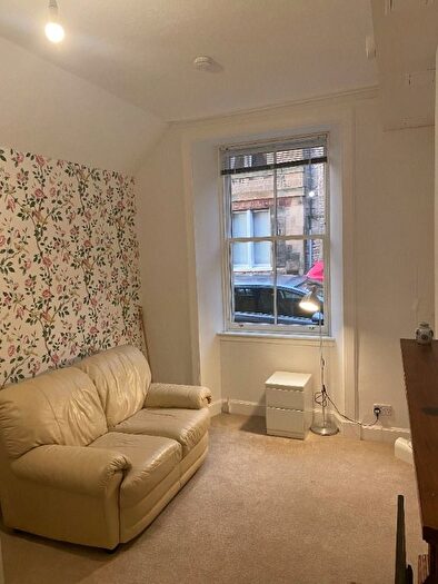 1 Bedroom Flat To Rent In Sciennes House Place, Sciennes, Edinburgh, EH9