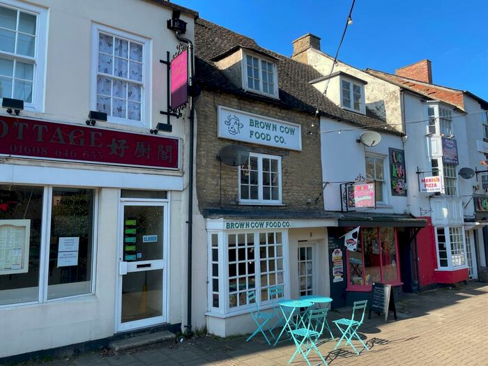 1 Bedroom Flat To Rent In Middle Row, Chipping Norton, OX7