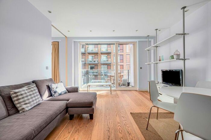 1 Bedroom Flat To Rent In Hirst Court, Grosvenor Waterside, Gatliff Road, London, SW1W