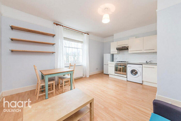 1 Bedroom Flat To Rent In Peckham Hill Street, Peckham, London, SE15