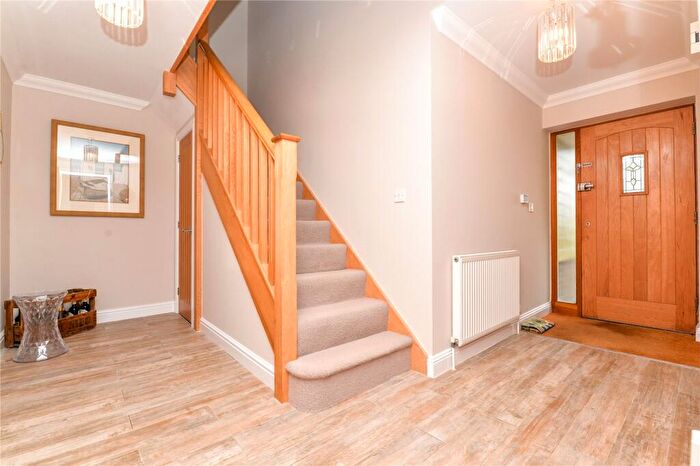 4 Bedroom Detached House For Sale In Manor Road, Milford On Sea, Lymington, Hampshire, SO41