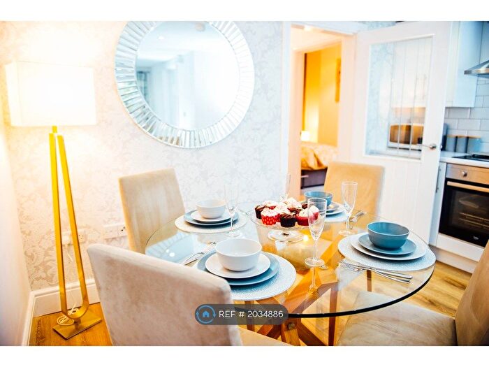 2 Bedroom Flat To Rent In Splott Rd, Cardiff, CF24