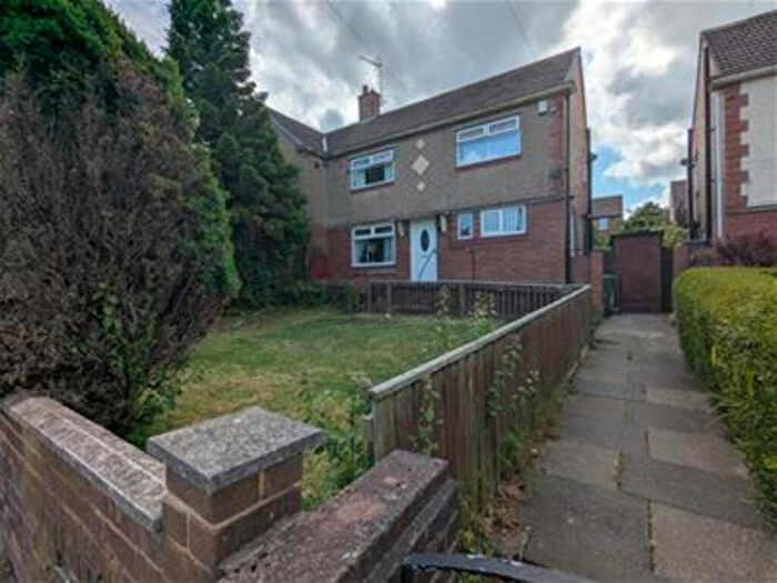 3 Bedroom Semi-Detached House For Sale In Allendale Road, Sunderland, SR3