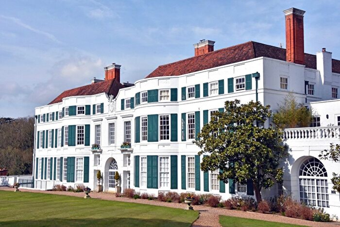 3 Bedroom Terraced House To Rent In Nashdom Lane, Burnham, Slough, SL1