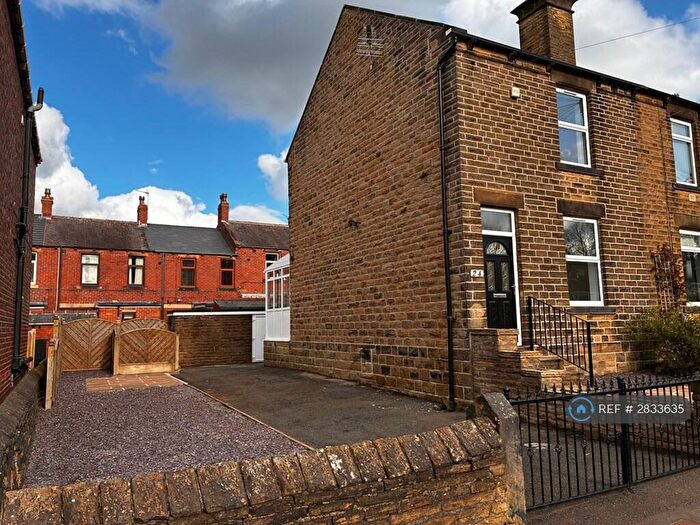 3 Bedroom End Of Terrace House To Rent In Long Lane, Huddersfield, HD8