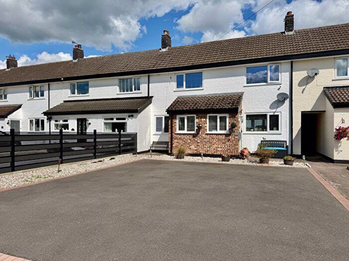 3 Bedroom House For Sale In Crescent Road, Cranage, CW4