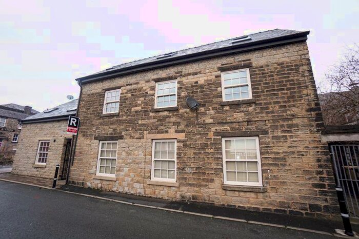 3 Bedroom Apartment To Rent In Captain Street, Horwich, BL6