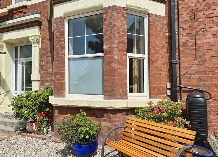 1 Bedroom Flat To Rent In Alston Terrace, Exmouth, EX8