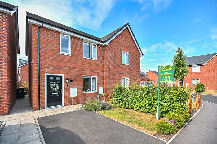 2 Bedroom Semi-Detached House For Sale In Canalside Gardens, Leigh, WN7