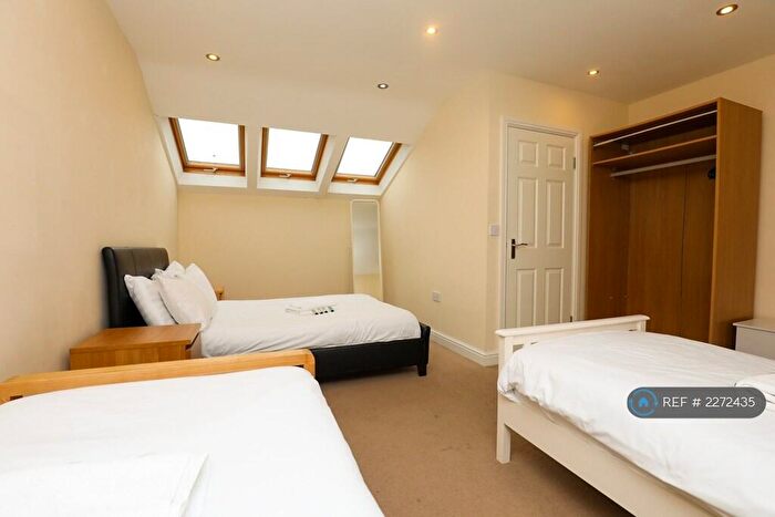 2 Bedroom Terraced House To Rent In Knight Street, Liverpool, L1