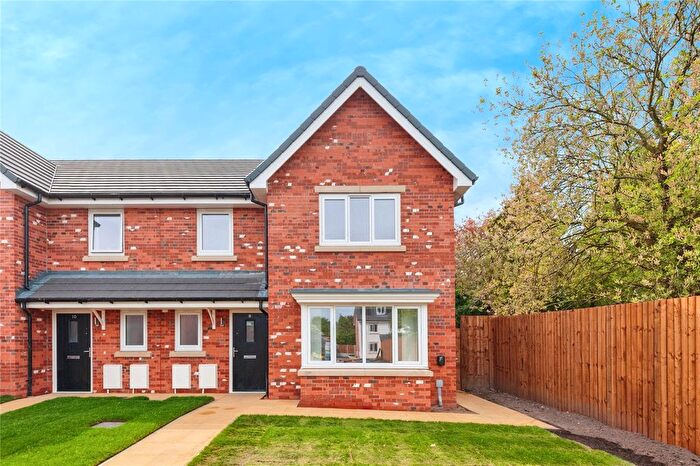 4 Bedroom Semi-Detached House For Sale In Halis Court, Hale Village, Liverpool, Cheshire, L24