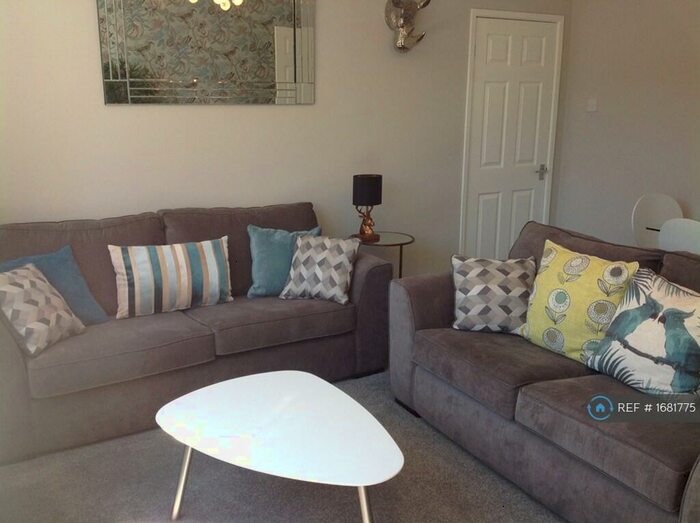 2 Bedroom Flat To Rent In Falkus Court, Poulton-Le-Fylde, FY6