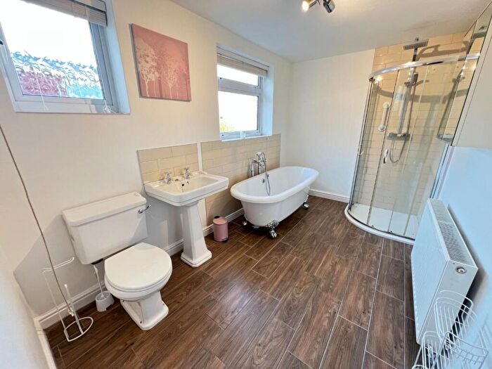 2 Bedroom Terraced House For Sale In Windsor Terrace, Shildon, DL4